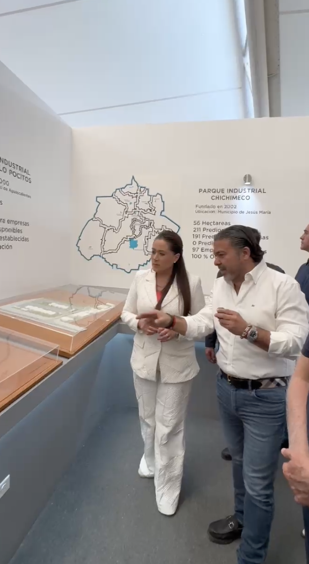 INAUGURA TERE JIMÉNEZ LA EXPO INDUSTRIAL